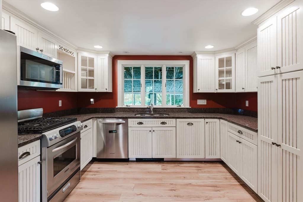 Single Family Residence at 1324 Main Street, Acushnet MA 02743, Acushnet, photo 16 of 38