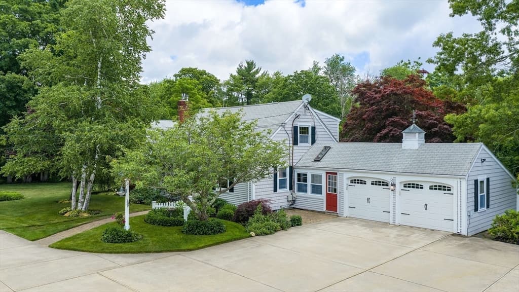 Single Family Residence at 1324 Main Street, Acushnet MA 02743, Acushnet, photo 3 of 38