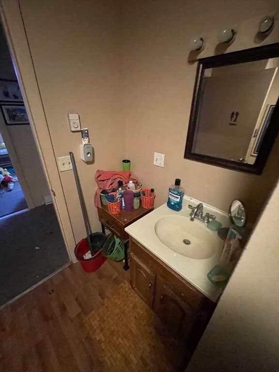 5-9 Family at 19 Vigeant St, Ware MA 01082, Ware, photo 20 of 35