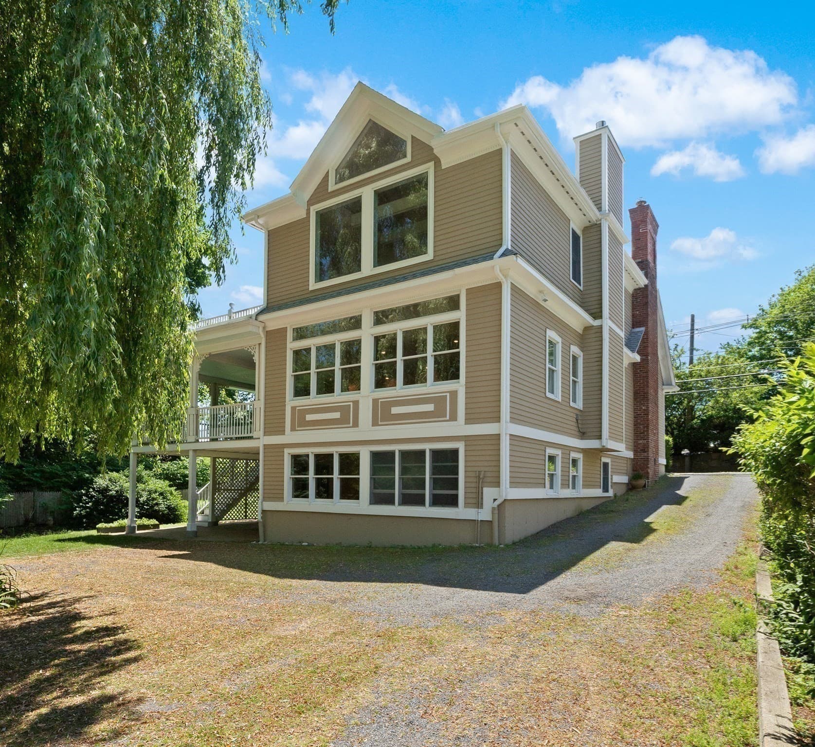 Single Family Residence at 174 Willow Rd, Nahant MA 01908, Nahant, photo 4 of 40