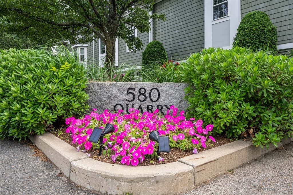 Condominium at 580 Quarry Street # 4, Quincy MA 02169, photo 36 of 39