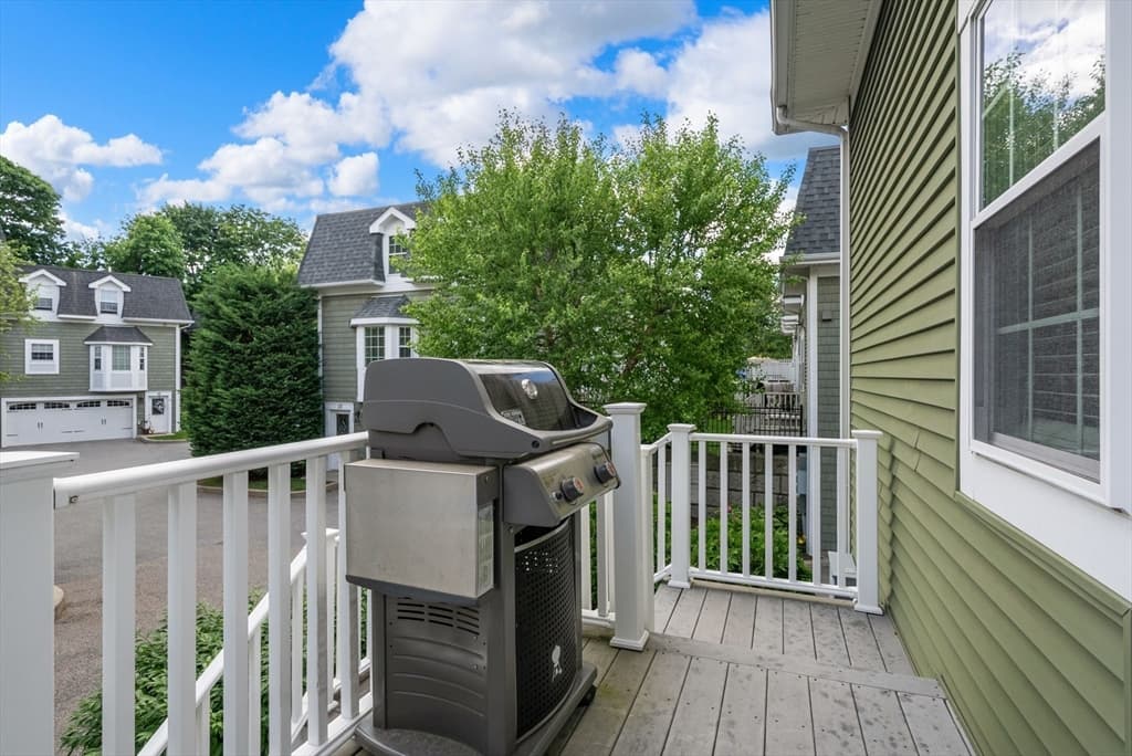Condominium at 580 Quarry Street # 4, Quincy MA 02169, photo 28 of 39