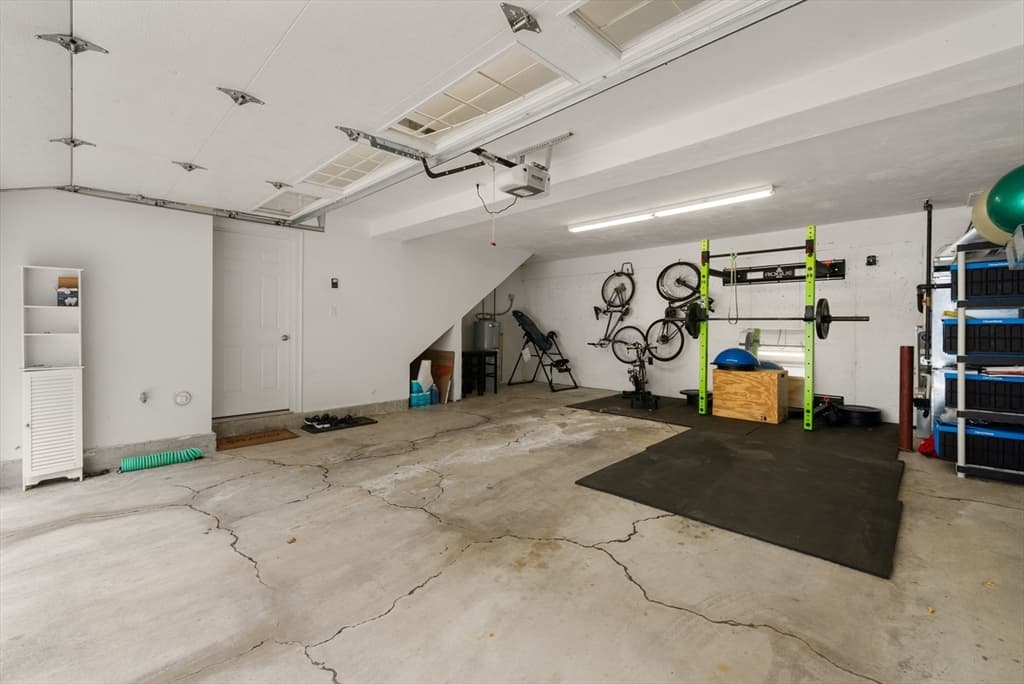Condominium at 580 Quarry Street # 4, Quincy MA 02169, photo 31 of 39