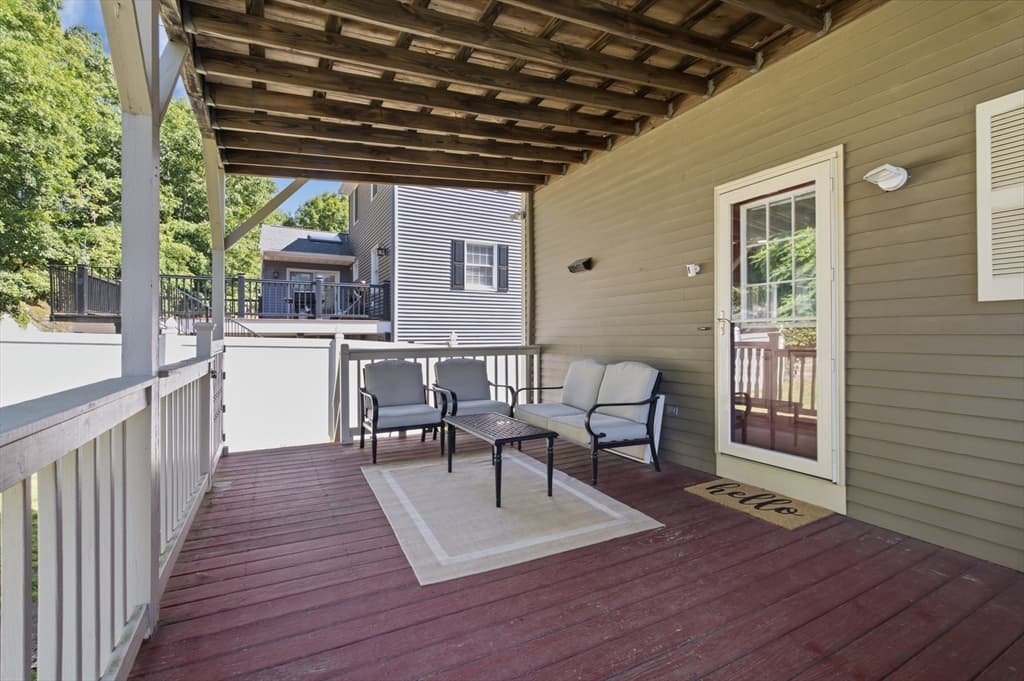 Single Family Residence at 137 Maplewood Rd, Lynn MA 01904, photo 27 of 39