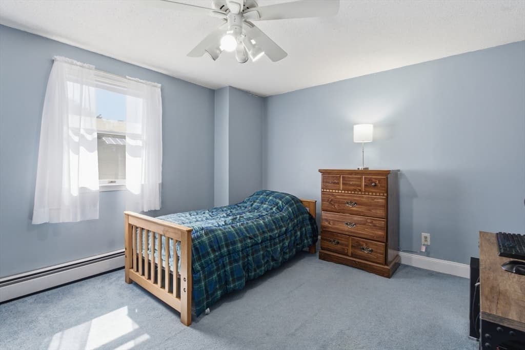 Single Family Residence at 137 Maplewood Rd, Lynn MA 01904, photo 18 of 39