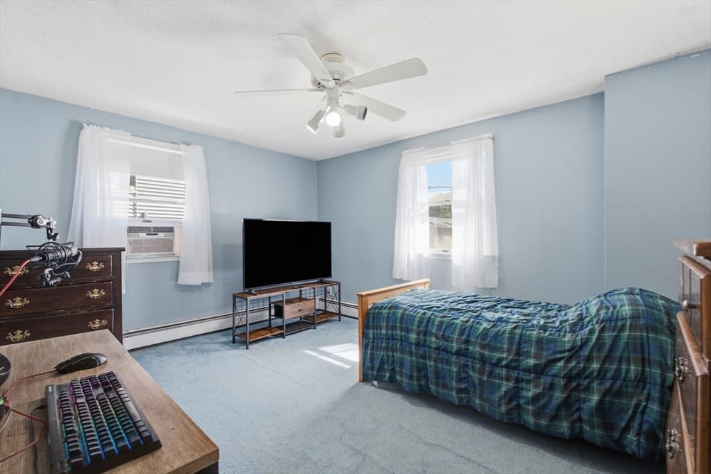 Single Family Residence at 137 Maplewood Rd, Lynn MA 01904, photo 19 of 39
