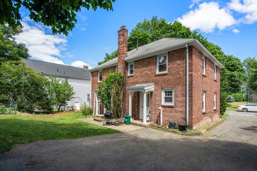 Multi Family at 55-57 York Ave, Watertown MA 02472, Watertown, photo 12 of 16