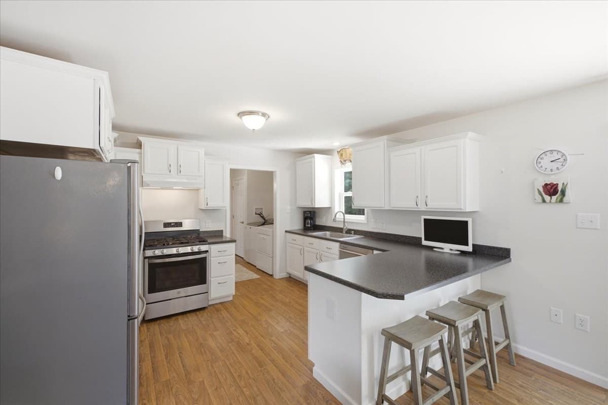 Condominium at 85 Lewis Ave # 85, Walpole MA 02081, photo 9 of 38