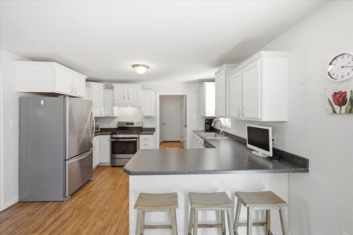Condominium at 85 Lewis Ave # 85, Walpole MA 02081, photo 10 of 38