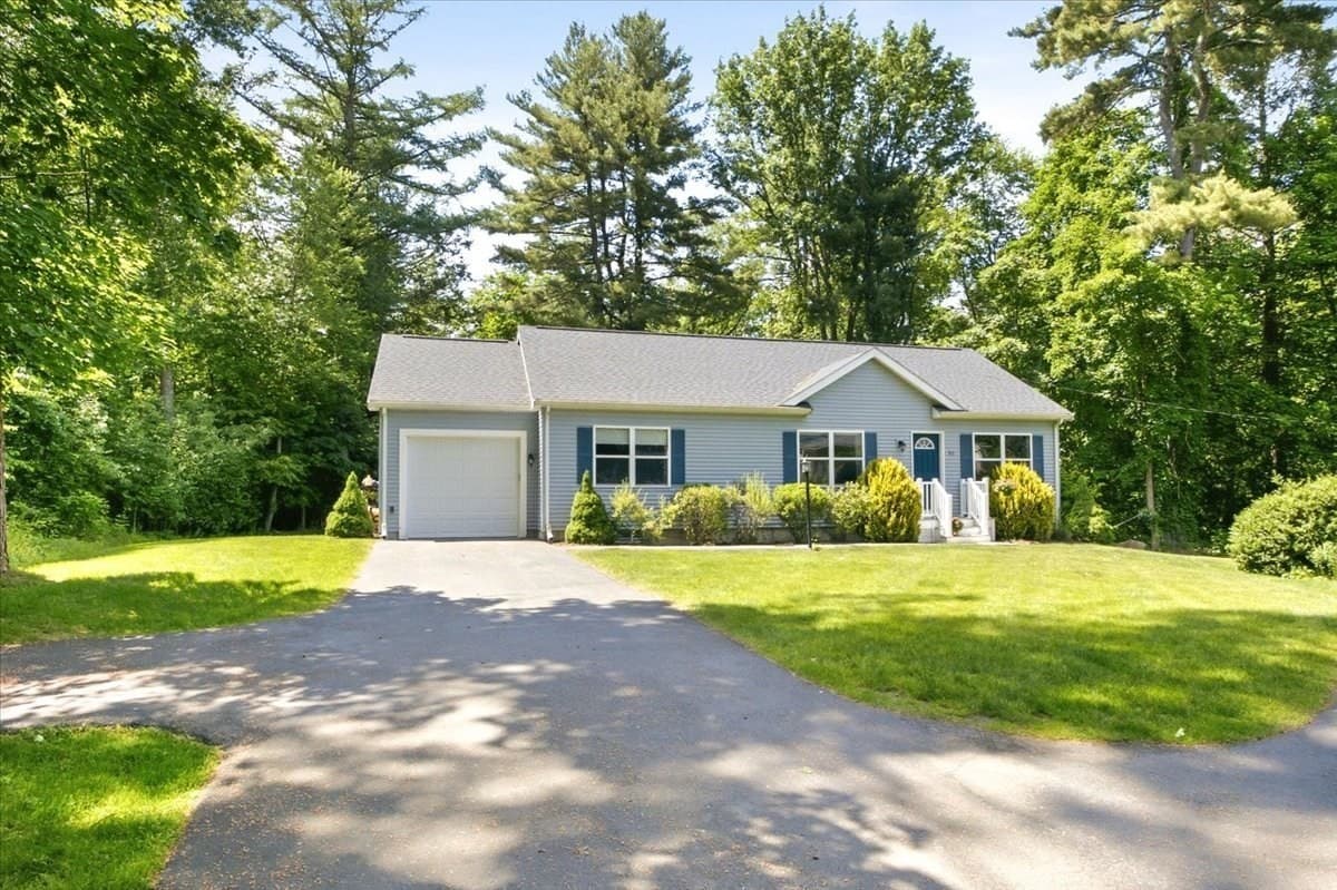 Condominium at 85 Lewis Ave # 85, Walpole MA 02081, photo 29 of 38