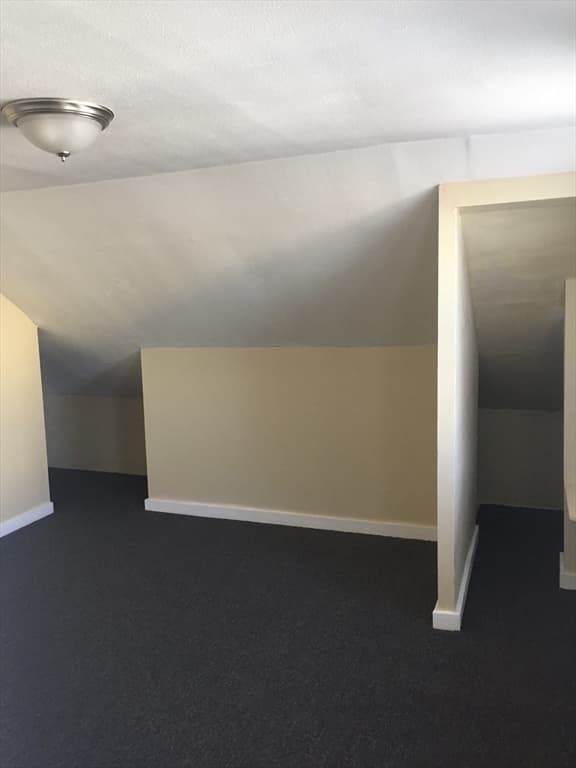 46 Howard St, Lowell MA 01851 photo 10