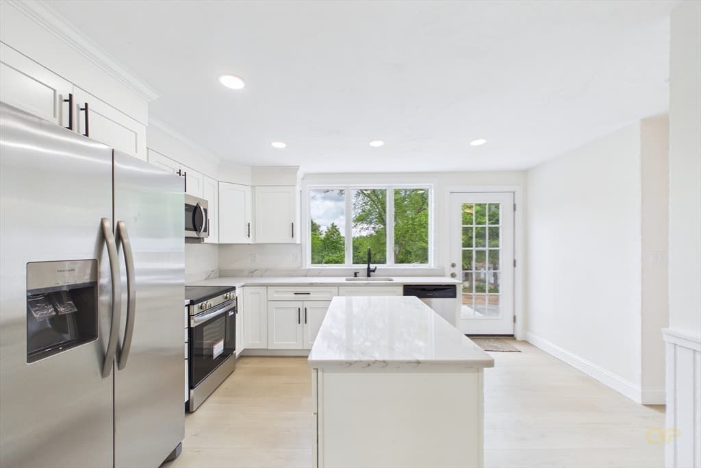 159 County St, Lakeville MA 02347 photo 15