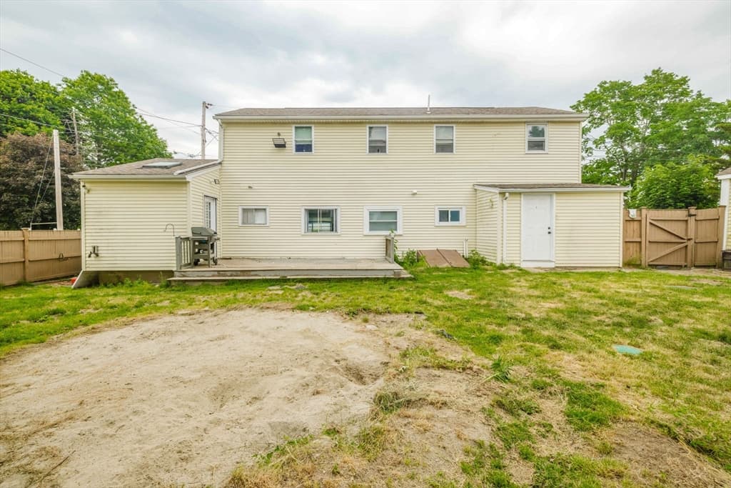 2078 Palmer St, Dighton MA 02715 photo 6