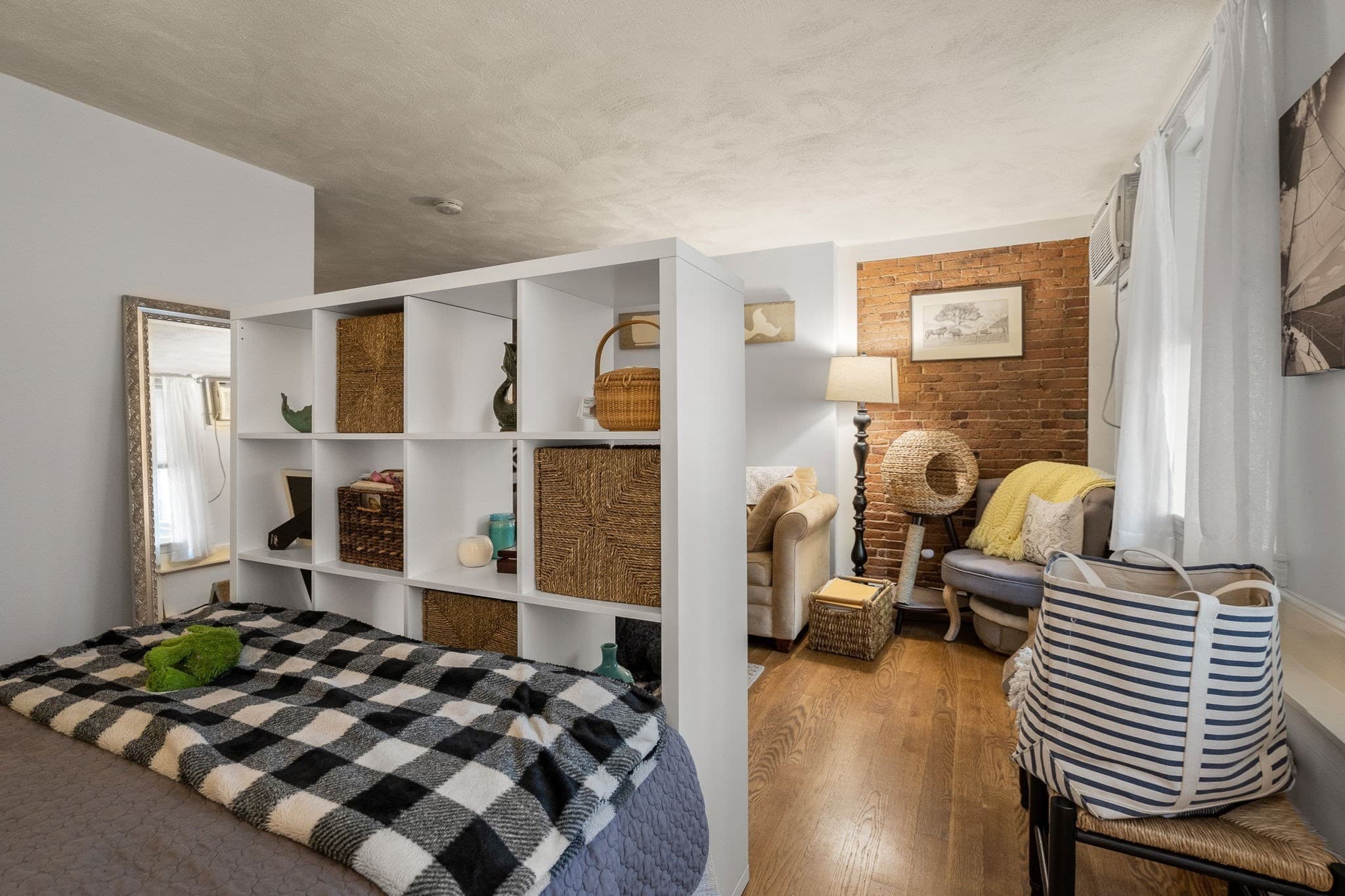 Condominium at 34 Washington St # 1A, Boston MA 02129, Boston, photo 3 of 18