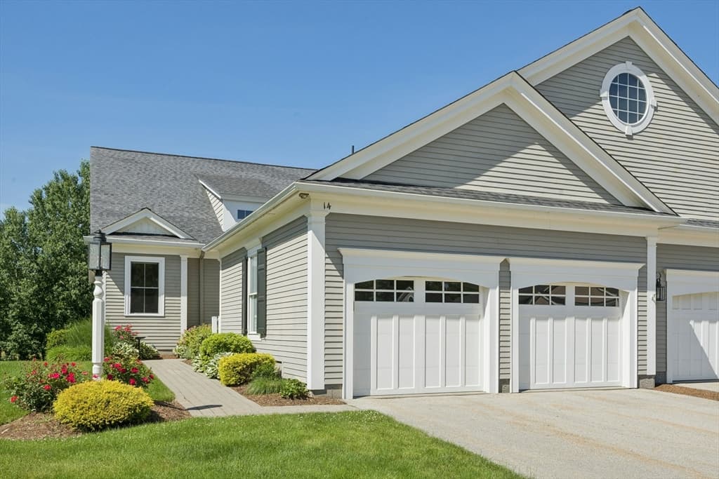 Condominium at 14 Lydias Way # 14, Northborough MA 01532, photo 2 of 42