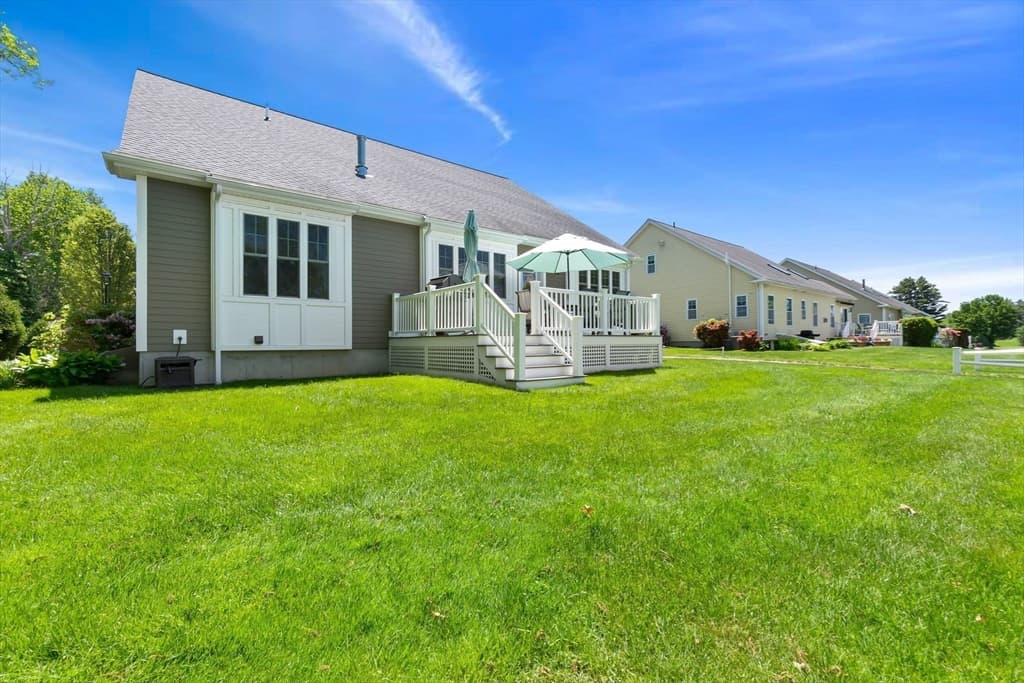 Condominium at 1 Back Nine Drive # 1, Haverhill MA 01832, photo 22 of 23