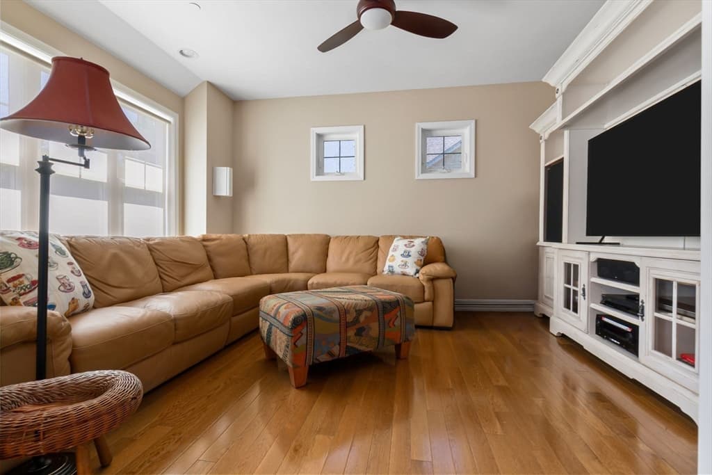 Condominium at 1 Back Nine Drive # 1, Haverhill MA 01832, photo 9 of 23