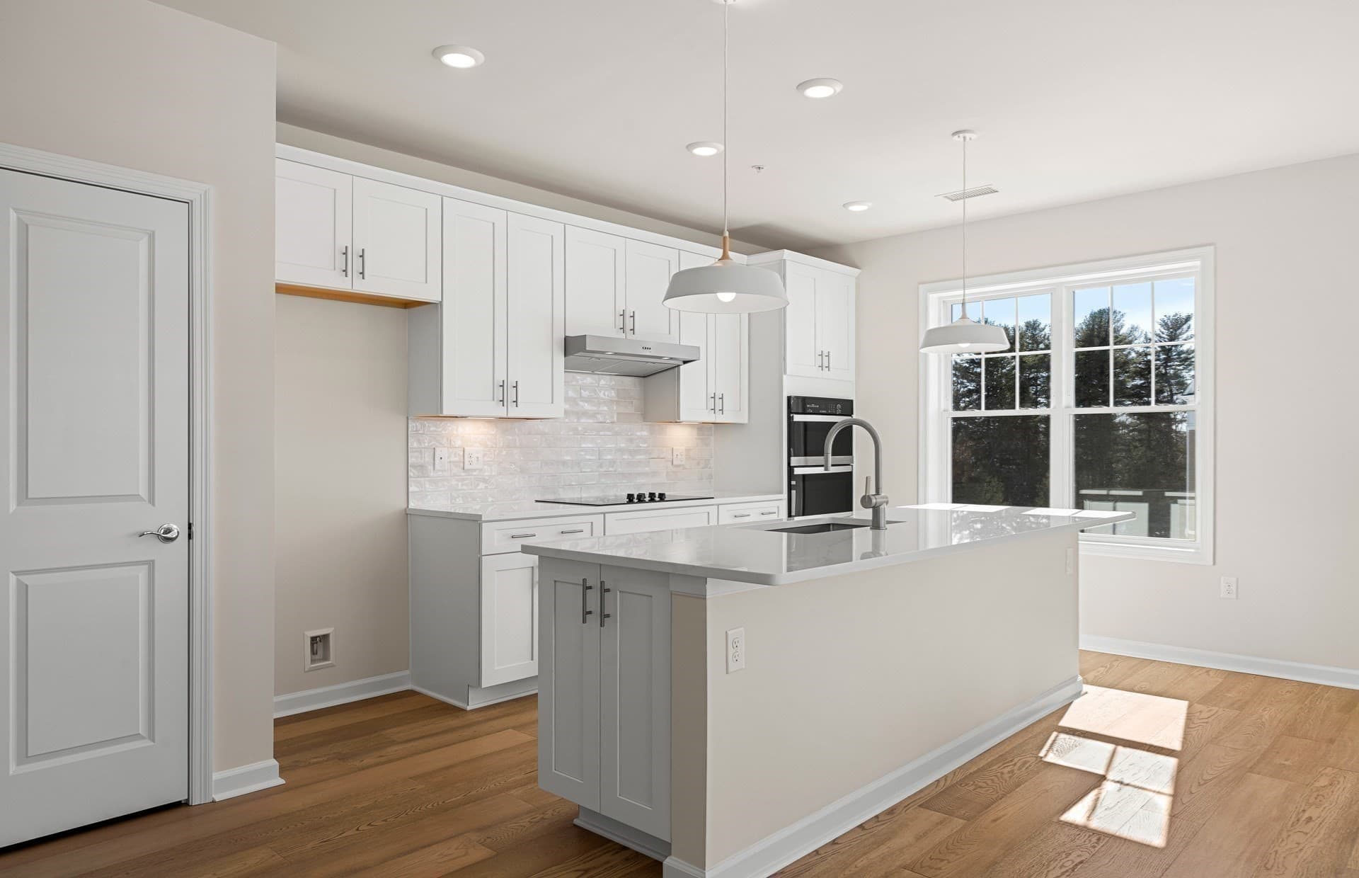 320 Martins Landing # 401, North Reading MA 01864