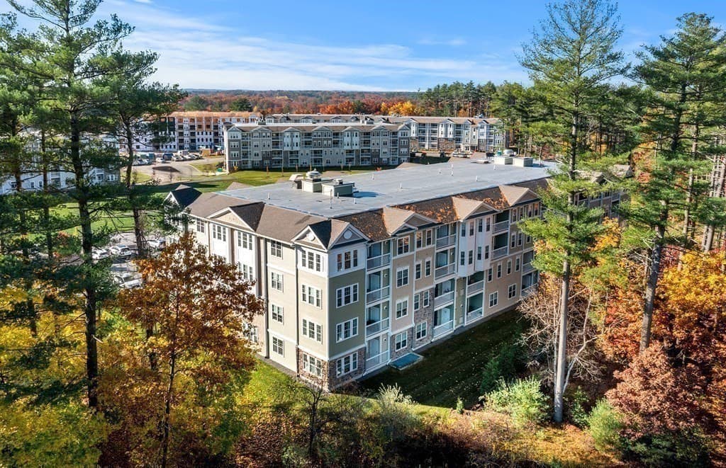 Condominium at 320 Martins Landing # 401, North Reading MA 01864, photo 28 of 41
