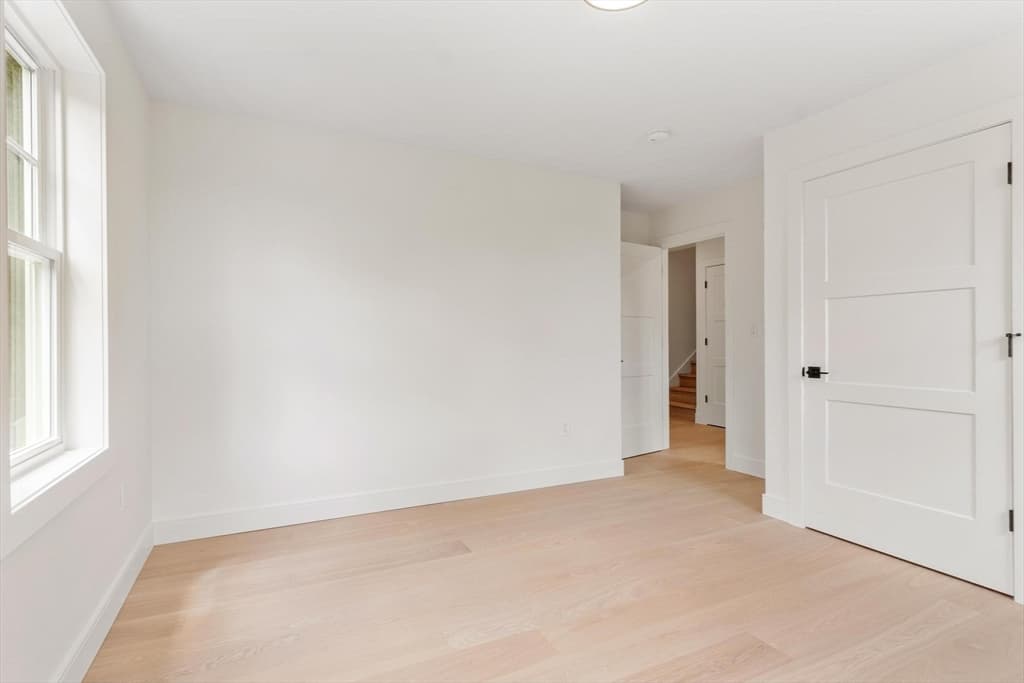 58 Neillian Street # 58, Bedford MA 01730 photo 16