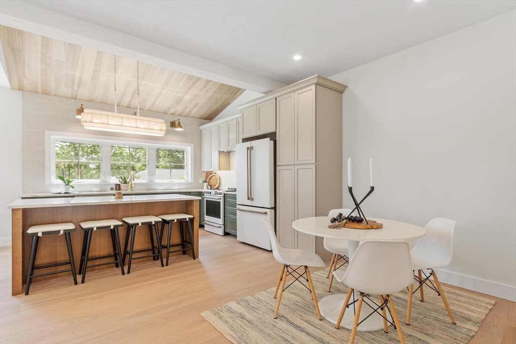 60 Neillian Street # 60, Bedford MA 01730 photo 7