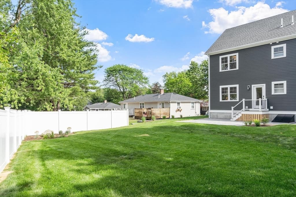 60 Neillian Street # 60, Bedford MA 01730 photo 37
