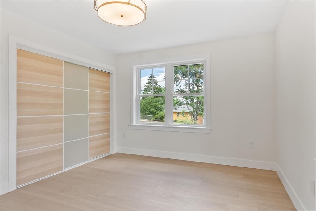 60 Neillian Street # 60, Bedford MA 01730 photo 19