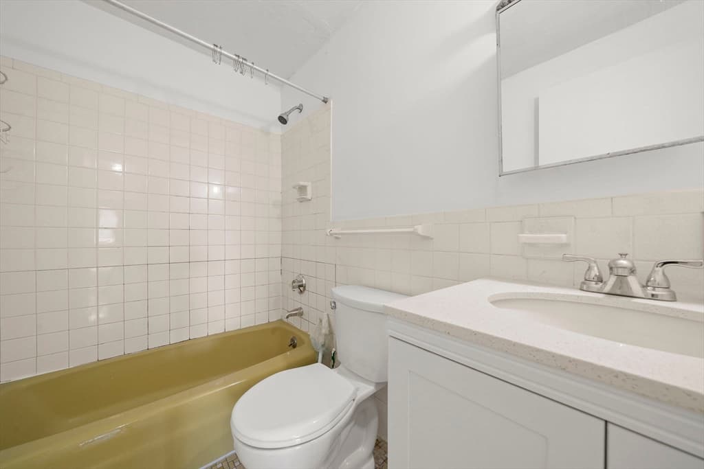 Condominium at 7 Park Ave # 23, Revere MA 02151, photo 16 of 17