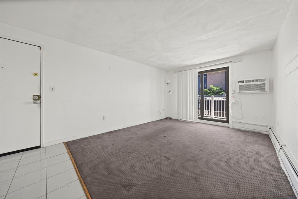 Condominium at 7 Park Ave # 23, Revere MA 02151, photo 9 of 17