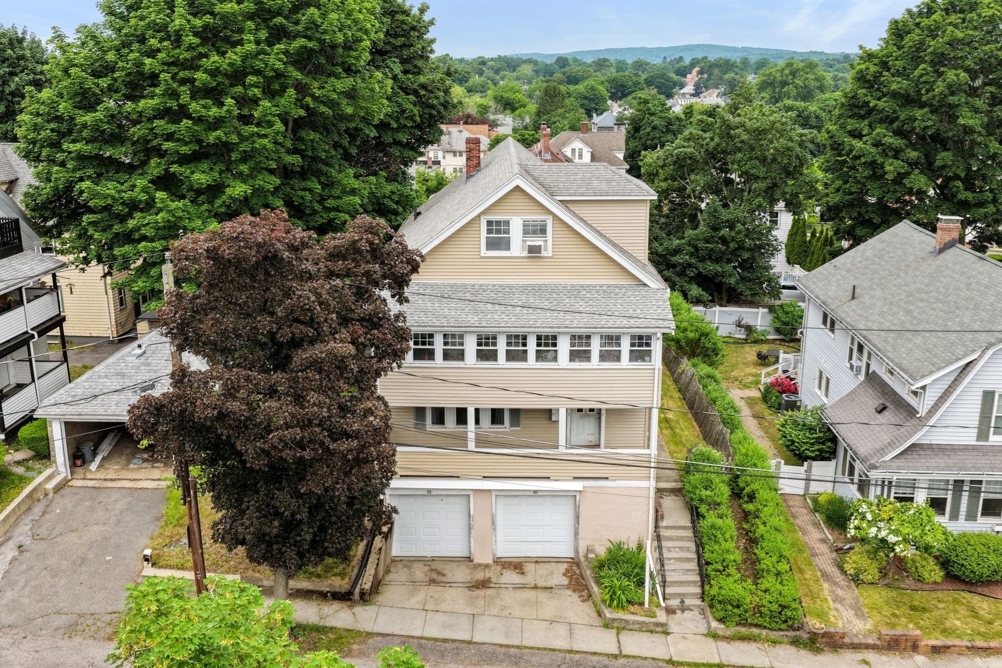 2 Family - 2 Units Up/Down at 49-51 Harding Avenue, Belmont MA 02478, Belmont, photo 2 of 38