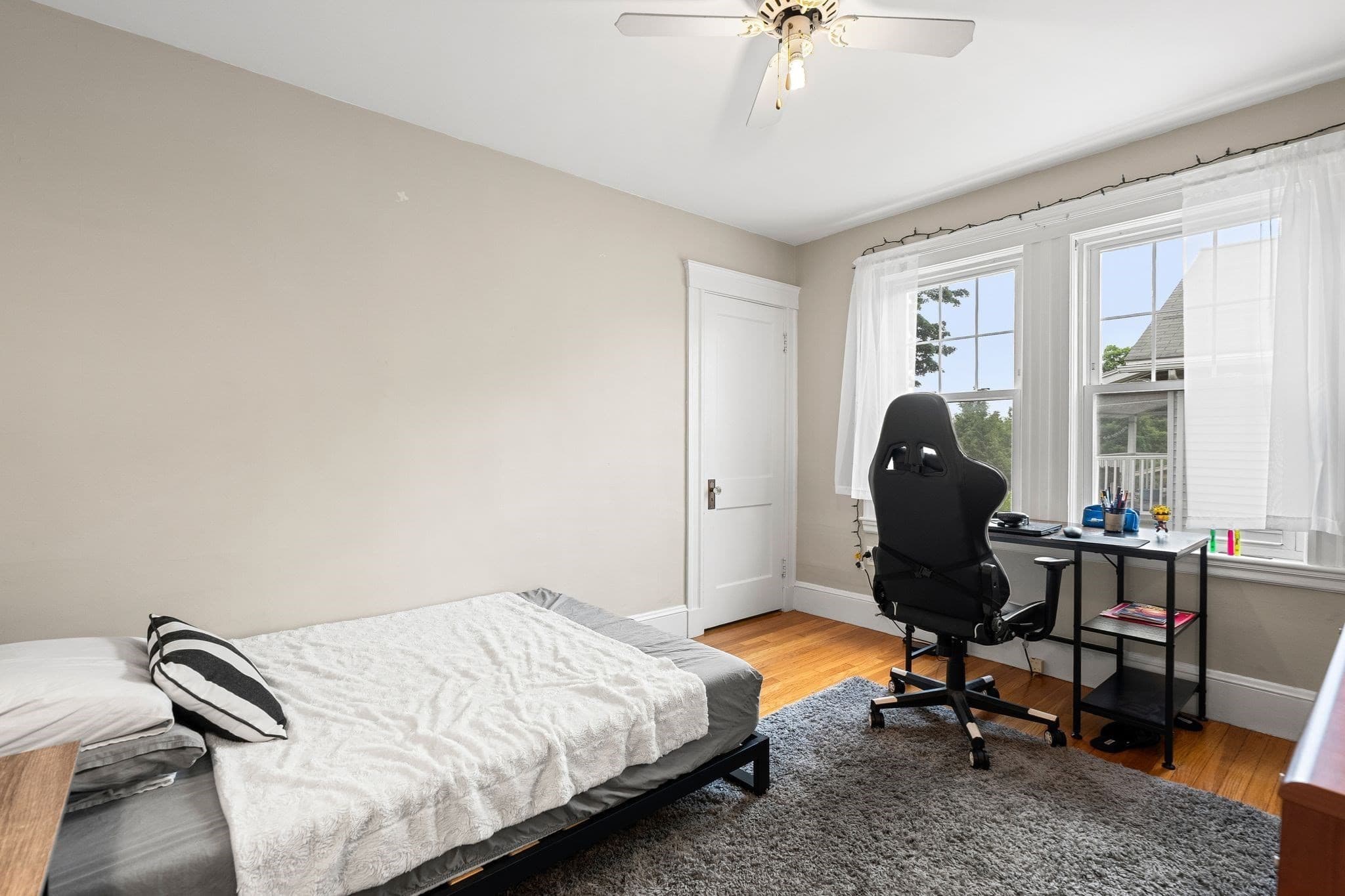 2 Family - 2 Units Up/Down at 49-51 Harding Avenue, Belmont MA 02478, Belmont, photo 12 of 38