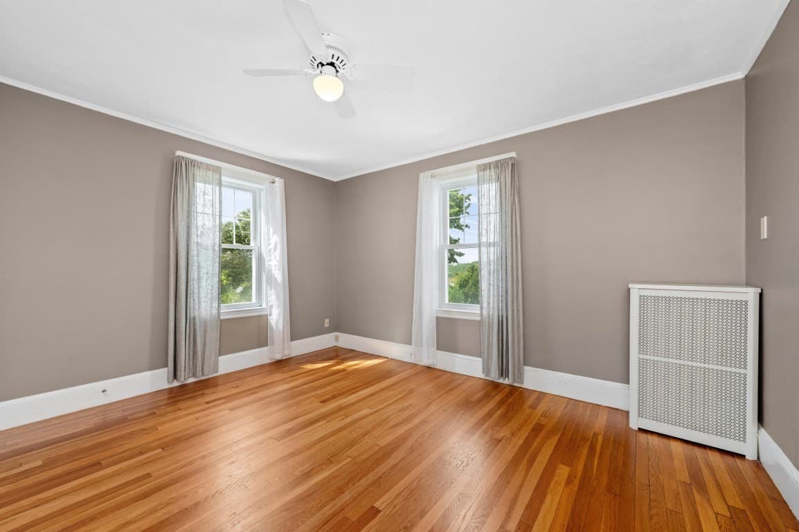 2 Family - 2 Units Up/Down at 49-51 Harding Avenue, Belmont MA 02478, Belmont, photo 26 of 38