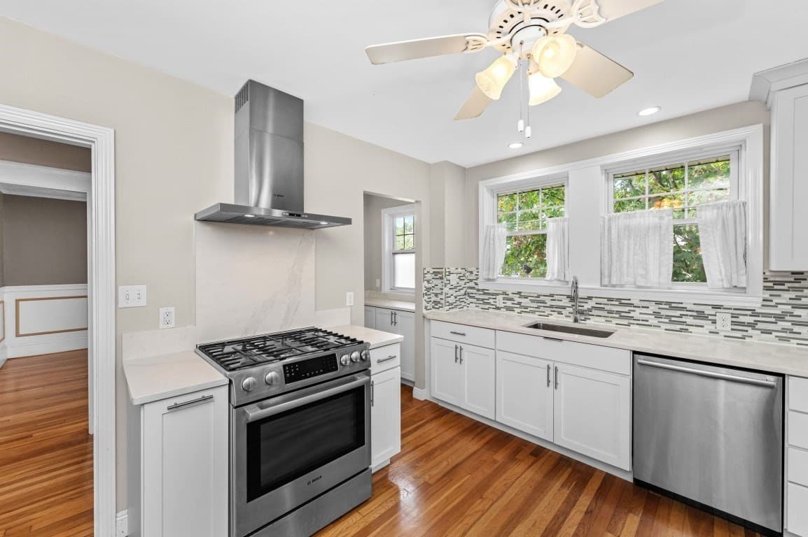 2 Family - 2 Units Up/Down at 49-51 Harding Avenue, Belmont MA 02478, Belmont, photo 20 of 38