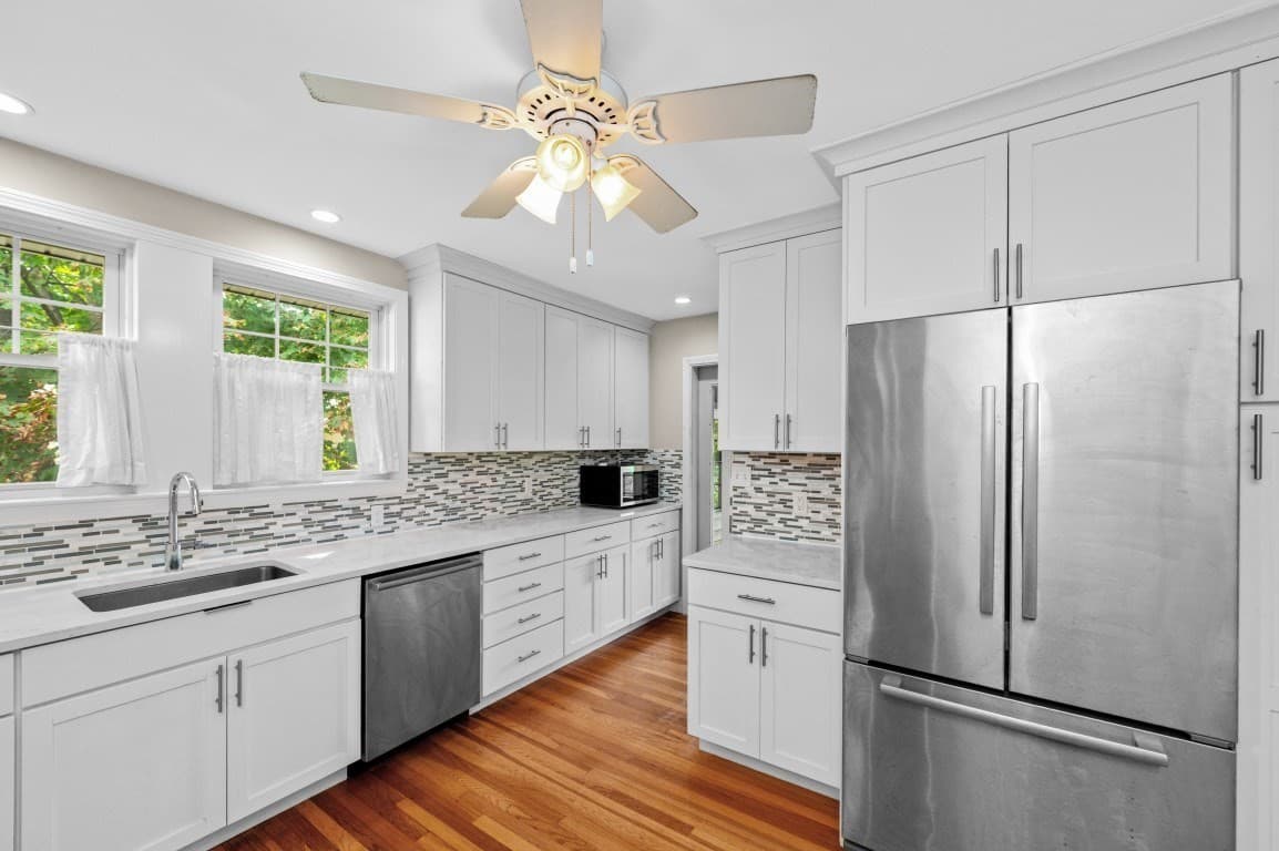 2 Family - 2 Units Up/Down at 49-51 Harding Avenue, Belmont MA 02478, Belmont, photo 19 of 38