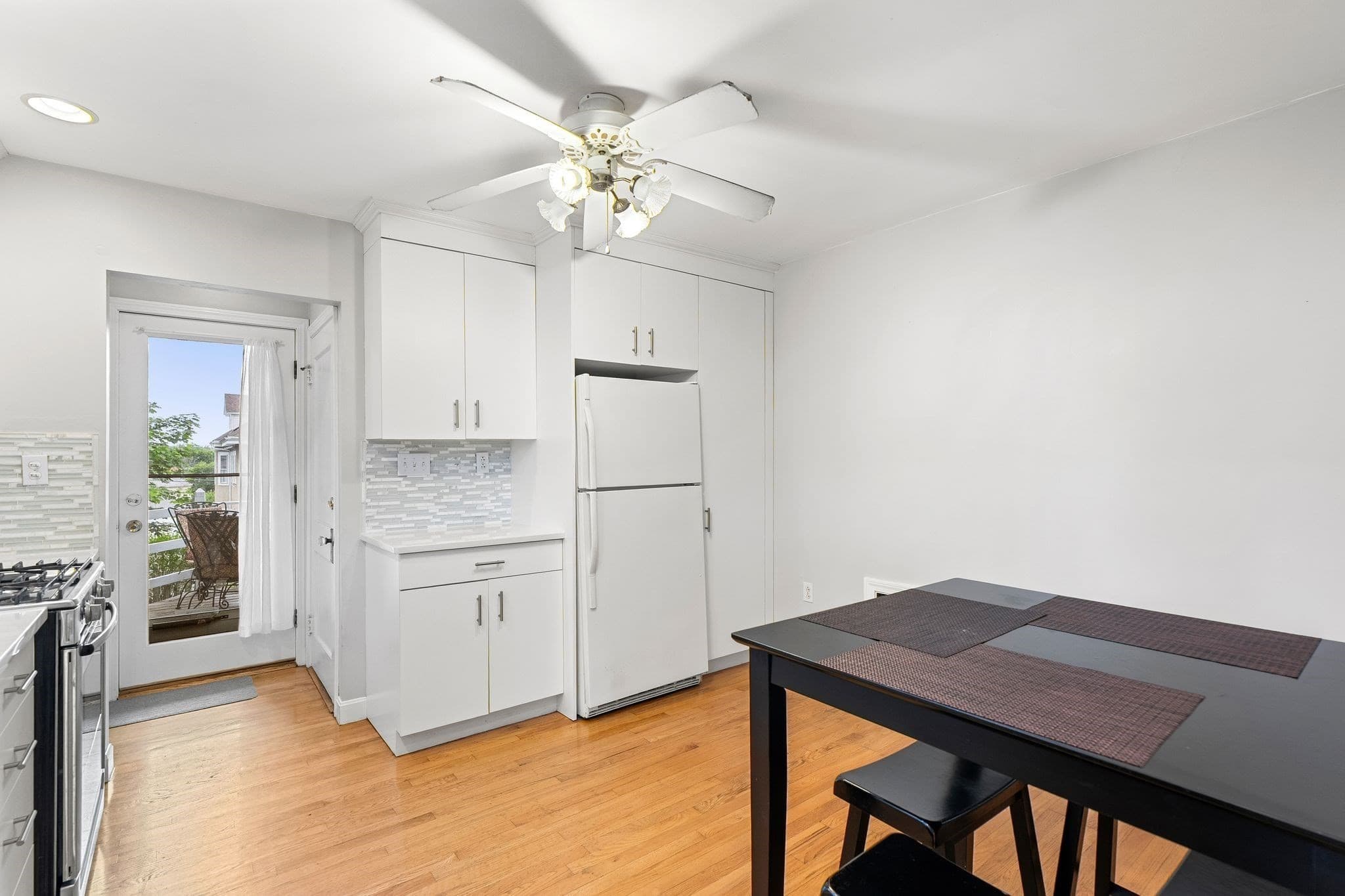 2 Family - 2 Units Up/Down at 49-51 Harding Avenue, Belmont MA 02478, Belmont, photo 8 of 38