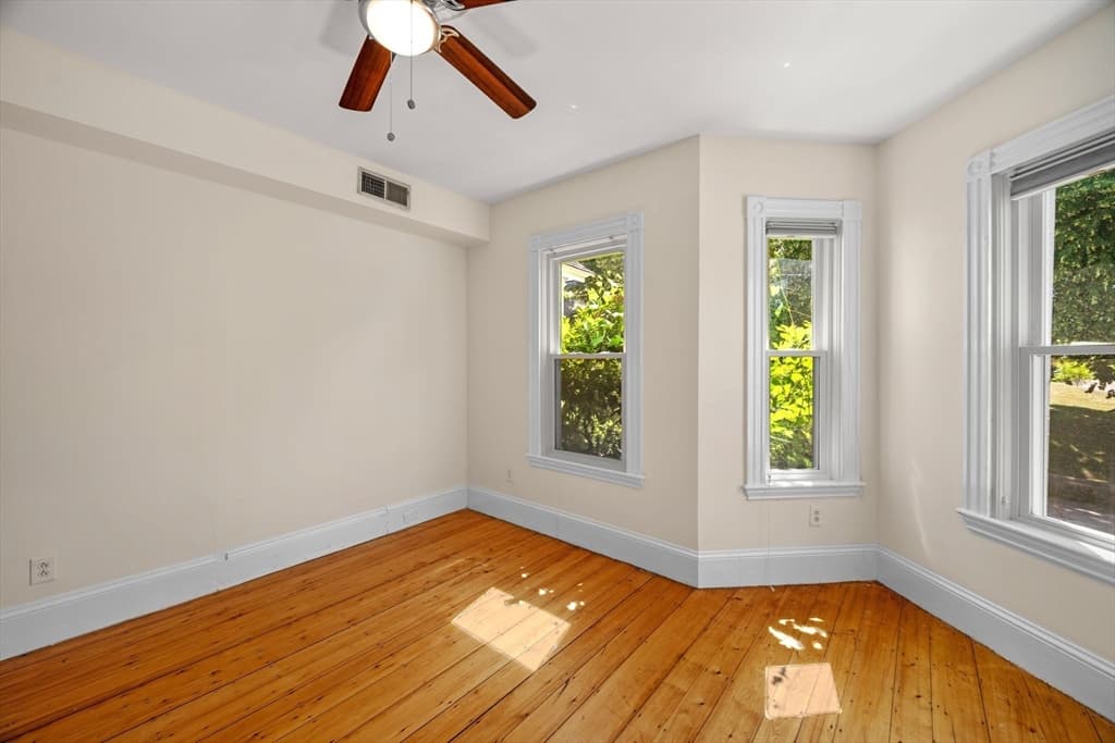 Condominium at 101-103 Wachusett St # 1, Boston MA 02130, photo 24 of 37