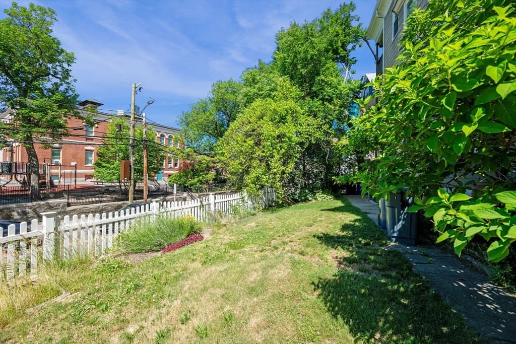 Condominium at 101-103 Wachusett St # 1, Boston MA 02130, photo 33 of 37