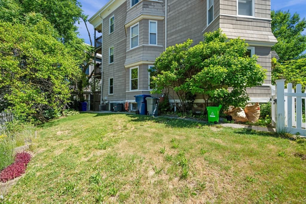 Condominium at 101-103 Wachusett St # 1, Boston MA 02130, photo 31 of 37