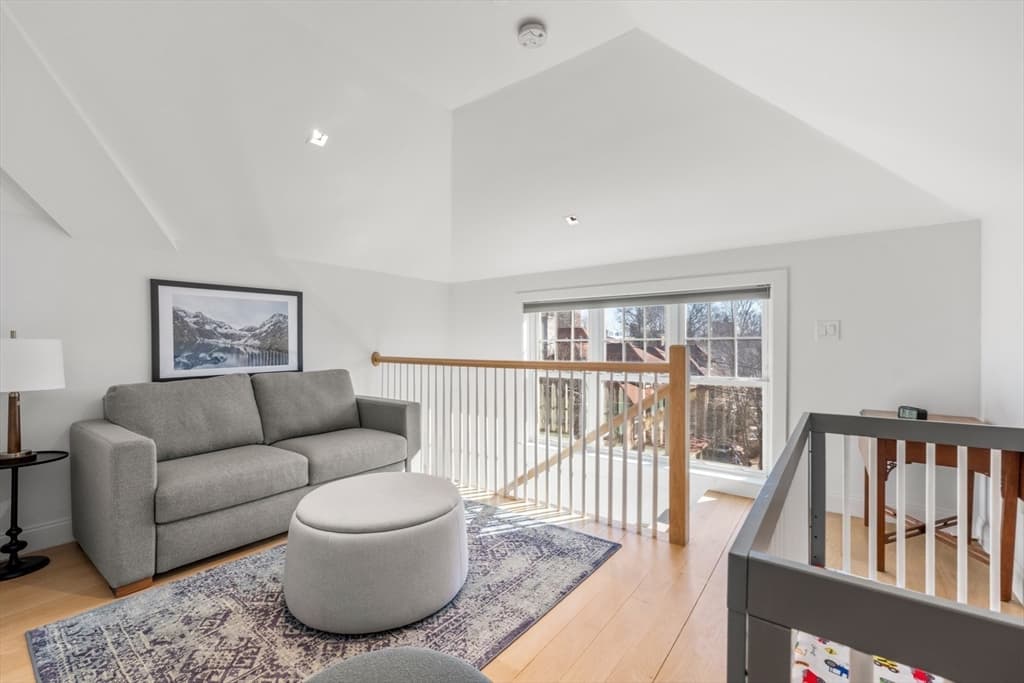 21 Crowninshield Rd # 21, Brookline MA 02446 photo 19