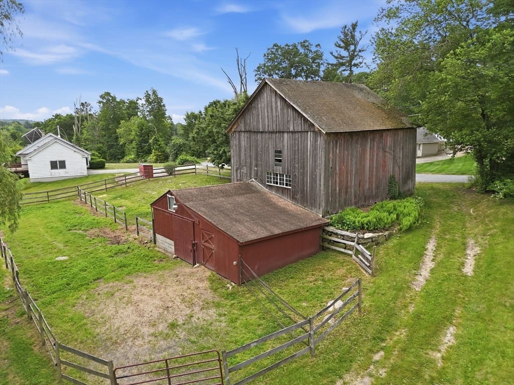 11 James Rd, Upton MA 01568 photo 6