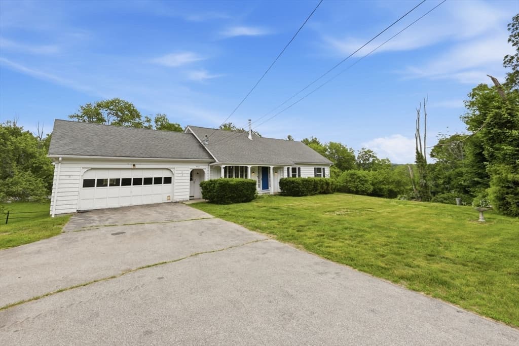 11 James Rd, Upton MA 01568 photo 4