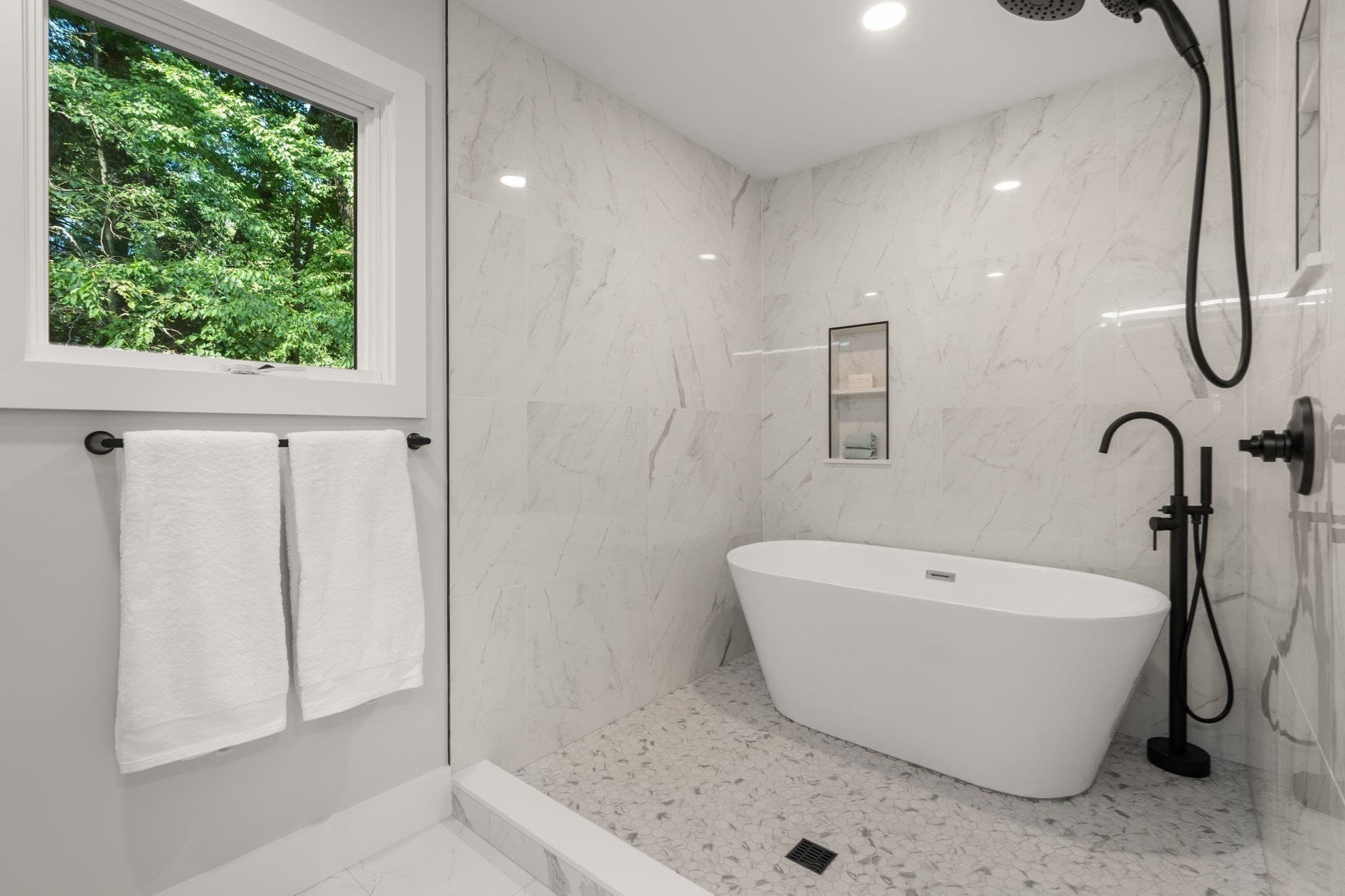 Single Family Residence at 184 Bedford Rd, Lincoln MA 01773, Lincoln, photo 17 of 33