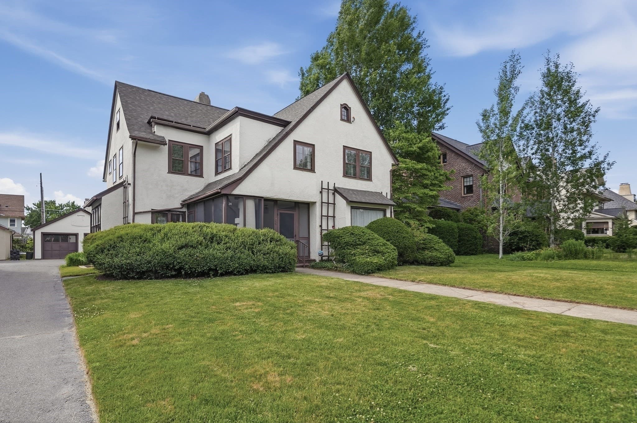 Single Family Residence at 38 Oxford Street, Springfield MA 01108, Springfield, photo 2 of 42
