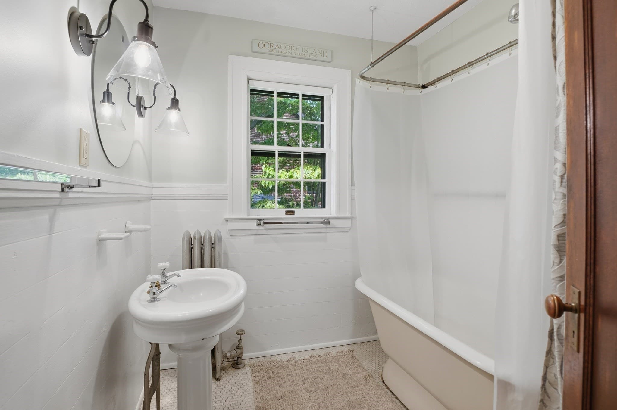 Single Family Residence at 38 Oxford Street, Springfield MA 01108, Springfield, photo 24 of 42