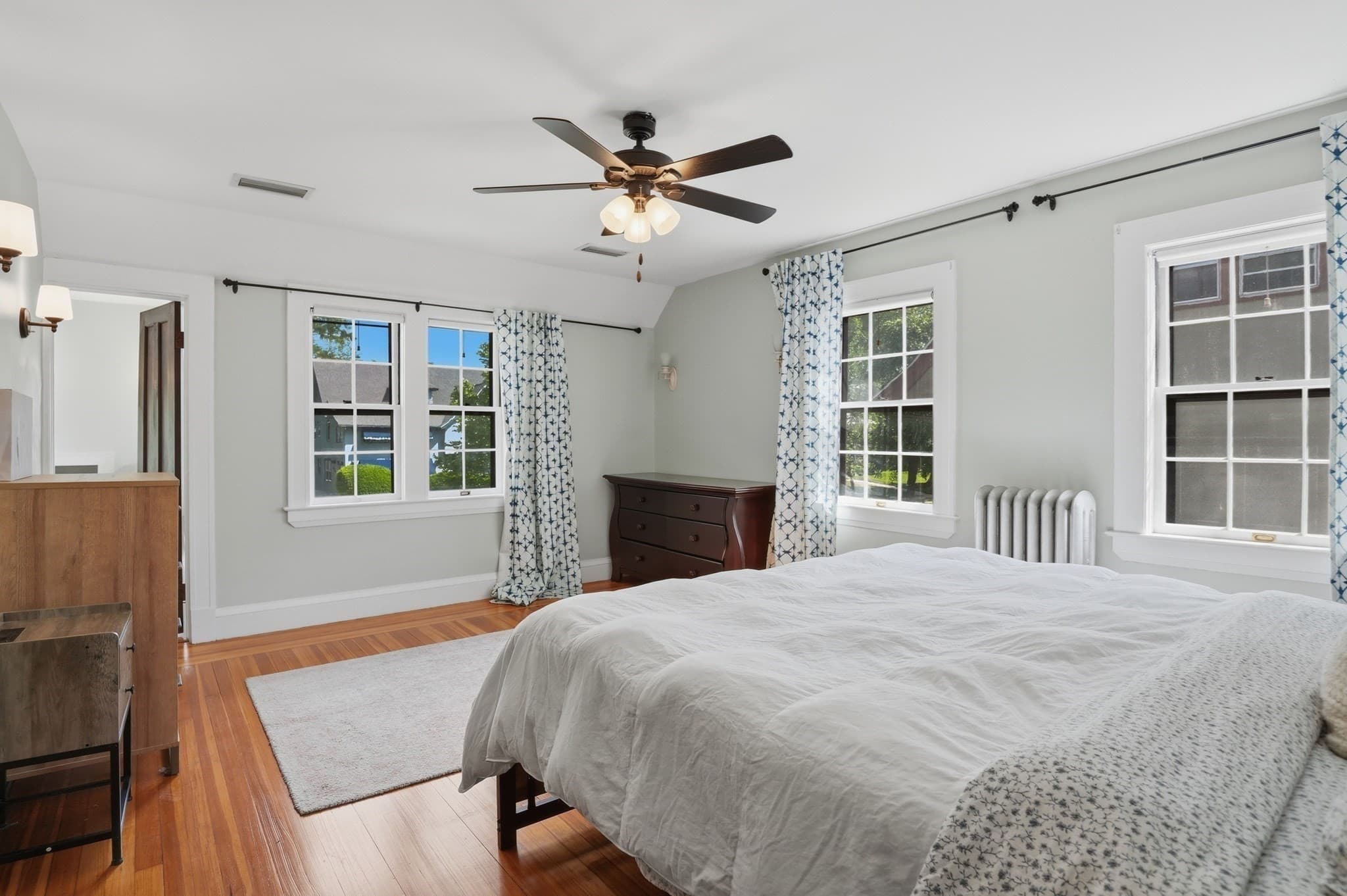 Single Family Residence at 38 Oxford Street, Springfield MA 01108, Springfield, photo 18 of 42