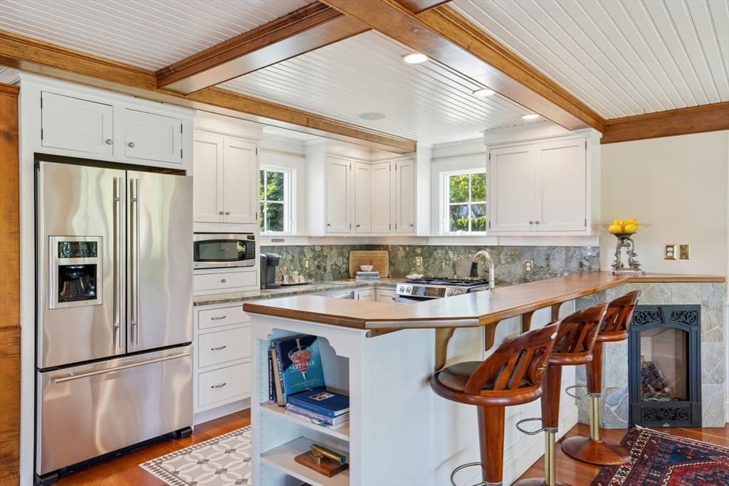 644 Washington St, Duxbury MA 02332 photo 12