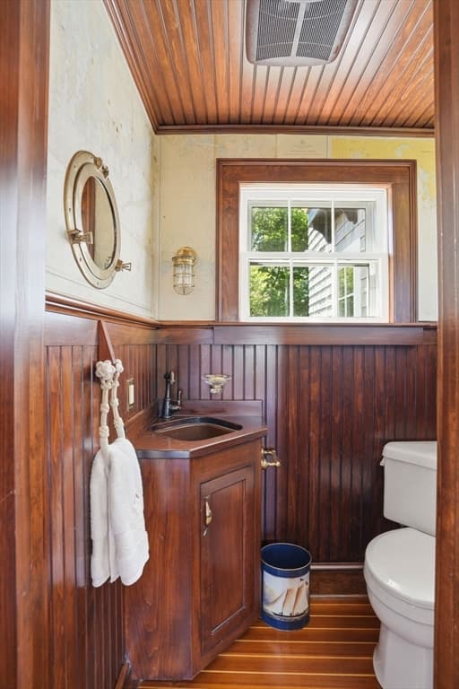 644 Washington St, Duxbury MA 02332 photo 18