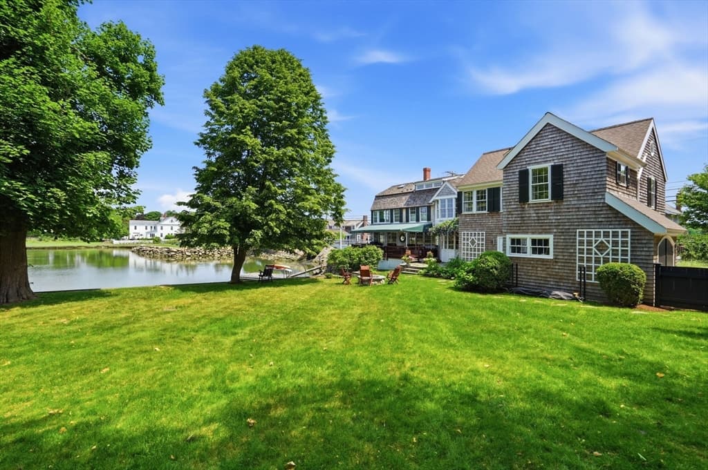 644 Washington St, Duxbury MA 02332 photo 40