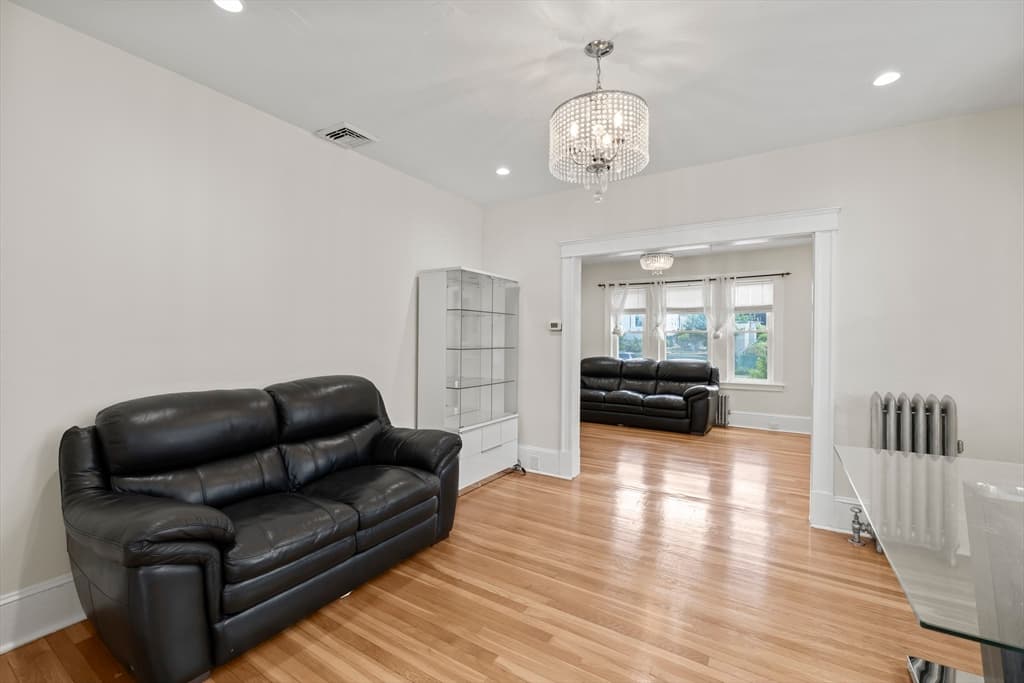 Single Family Residence at 334 Sea St, Quincy MA 02169, photo 10 of 26