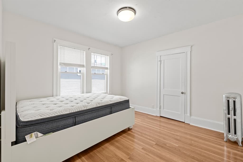 Single Family Residence at 334 Sea St, Quincy MA 02169, photo 15 of 26